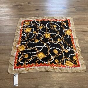 MOSCHINO Silk Bear Catene Chain Print Made in Italy Womens Scarf READ DESC